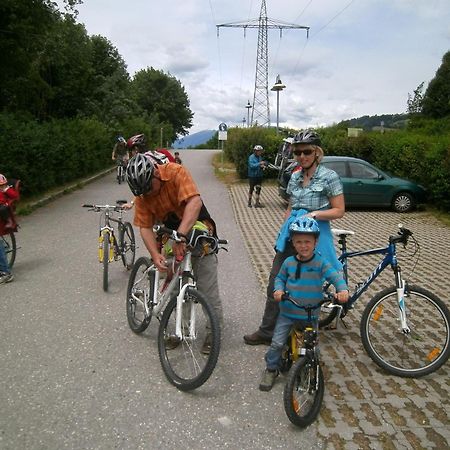 Sportbauernhof - Gasthaus Hochalmblick Krems in Kaernten エクステリア 写真