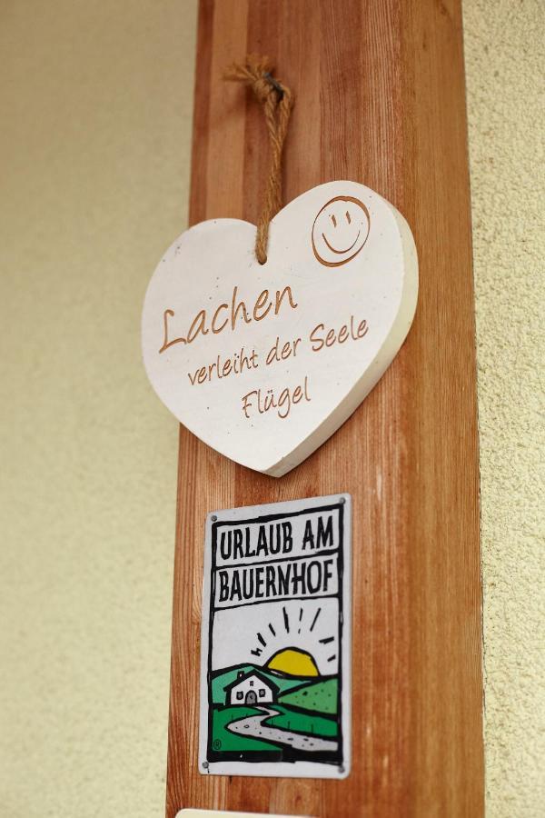 Sportbauernhof - Gasthaus Hochalmblick Krems in Kaernten エクステリア 写真