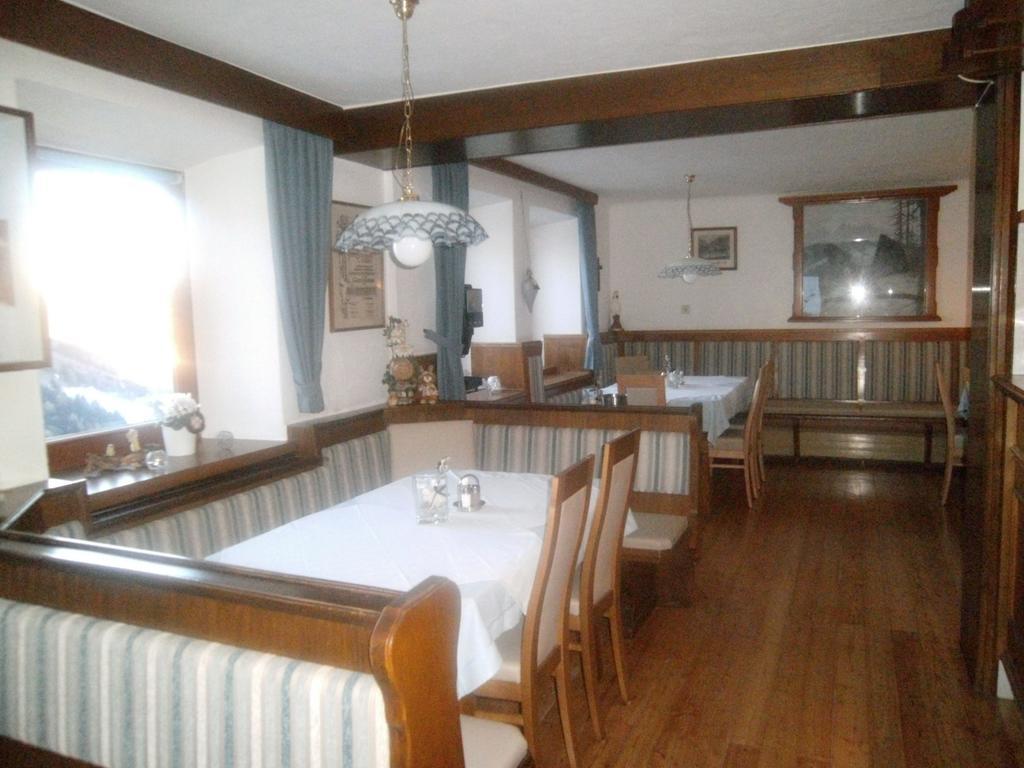 Sportbauernhof - Gasthaus Hochalmblick Krems in Kaernten エクステリア 写真